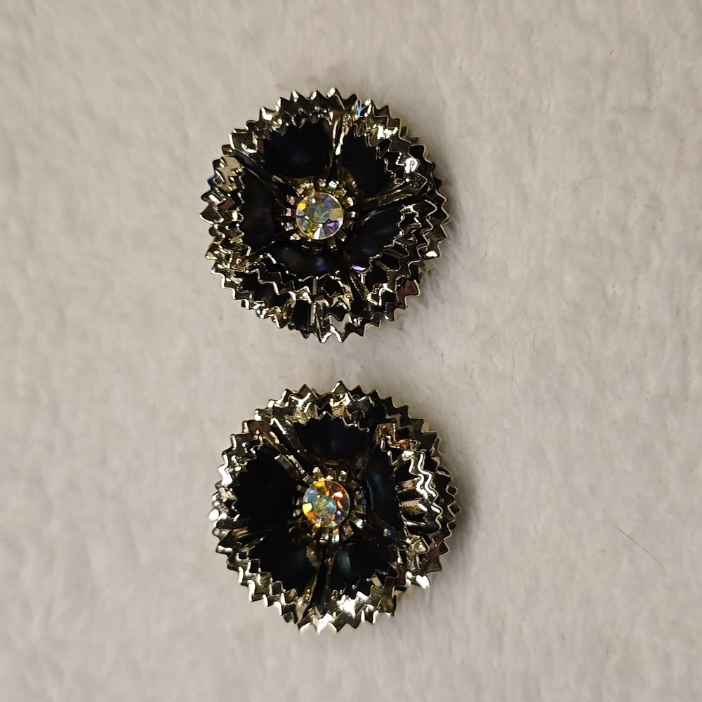 Vintage Metal AB Flower Clip On Earrings